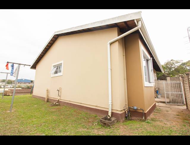 3 BEDROOM SIMPLEX FOR SALE IN MALVERN